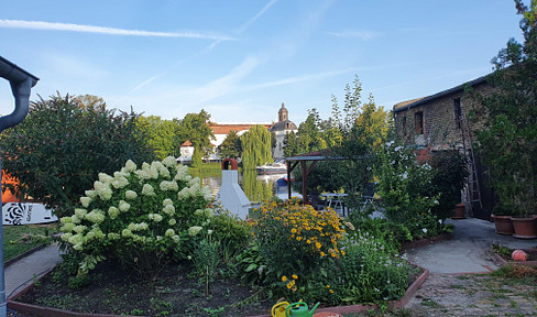 Altbauwohnung mit Blick aufs Köpenicker Schloss - 4 Zimmer - Bootsanleger möglich