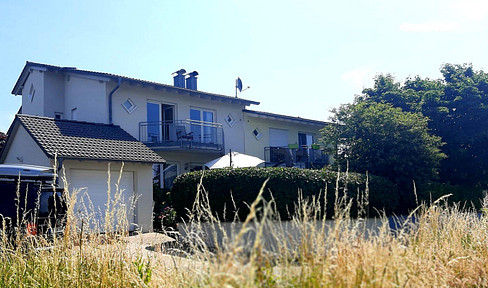 Modern DHH with garden, fireplace and heat pump - dream location between Gaggenau & Ettlingen