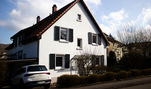 Apartment with garden in semi-detached house