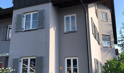 Sehr großzügige Doppelhaushälfte mit Einzelhaus-Character zeitgemäß renoviert in Andechs-Frieding