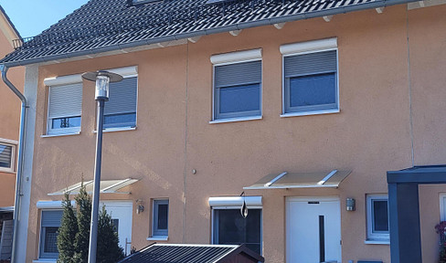 Schönes und modernes Reihenmittelhaus in München-Feldmoching (171,5 m² Wohn-/Nutzfläche)