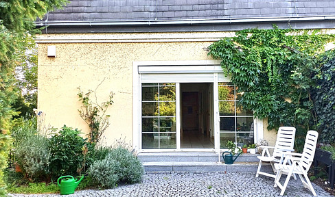 Well-kept semi-detached house with garden in Perchtoldsdorf