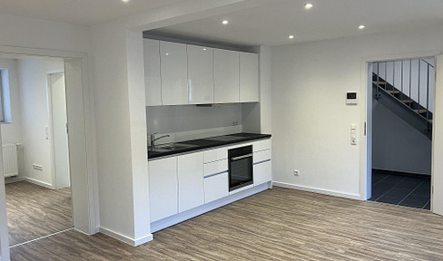 First occupancy after core renovation. Modern & centrally located 2.5-room apartment with EBK