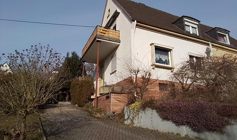 Detached house with large garden