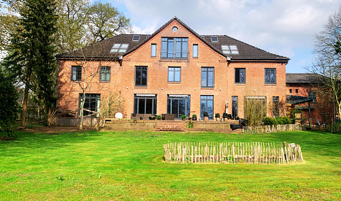 Dream home * horse farm * 3 residential units * exclusive + top renovated * living + working * remaining farm