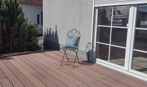 Sonnige Gartenwohnung mit eigenem Hauseingang – Erstbezug nach Vollsanierung!