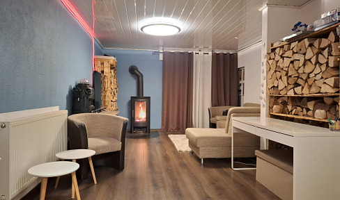 Apartment building (3 FH) with freehold property in Mehlingen