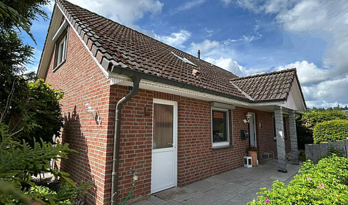 Move in and feel good! Detached house in cul-de-sac location