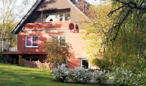 PROVISIONSFREI ! Attr. vielseitig 3-Fam-Haus als Kapitalanlage/Selbstnutzung auf parkähnl.Grundstück