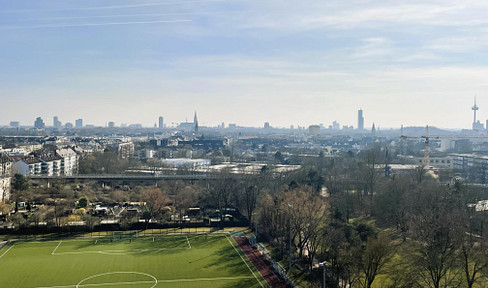 kernsanierte 4-Zi Wohnung Südlage mit Domblick in Nippes mit Balkon provisionsfrei WG geeignet