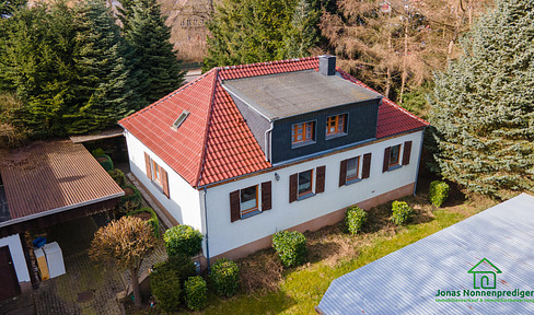 Einfamilienhaus mit Garten umgeben vom Wald - für den Käufer provisionsfrei