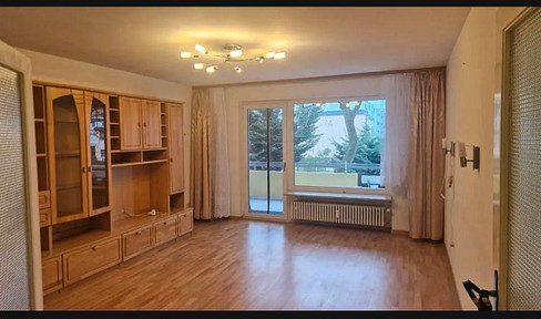 Well-kept 2-room apartment in a quiet location - age-appropriate with elevator & ideally connected