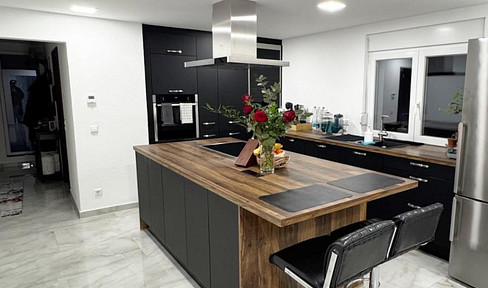 Unique residential gem with charm and potential in an idyllic village