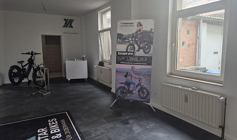 TOP offer: Your office & warehouse in Duisburg Nord | lots of potential PROVISION FREE