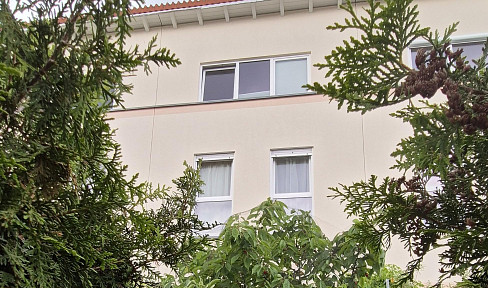 Berlin-Kaulsdorf - Family-friendly terraced house near a recreational area