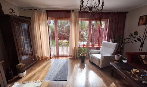 Attractive semi-detached house in Frankfurt Schwanheim