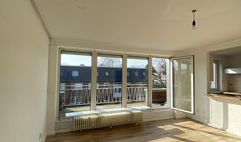 2 room apartment with large south-facing balcony near Albertinen Hospital