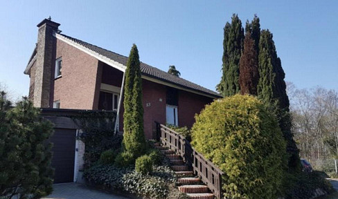 Freistehendes Einfamilienhaus zu verkaufen - Architektenhaus von 1960
