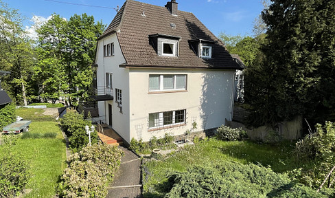 2 MEHRFAMILIENHÄUSER MIT 6 WOHNEINHEITEN + GROSSZÜGIGE GEWERBFLÄCHE - IM ZENTRUM VON GUMMERSBACH -