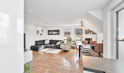 Neuwertige Maisonette Wohnung in Ludwigsburg-West mit Garage