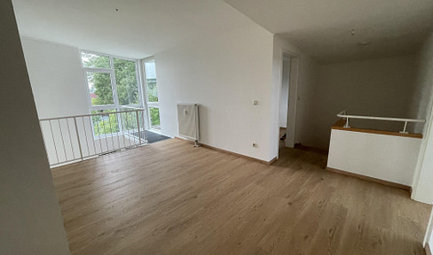 Bright apartment with small garden in Neudrossenfeld