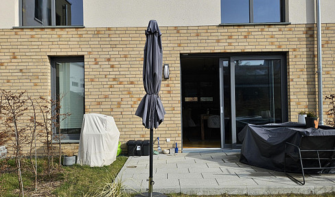 REIHENHAUS upscale - as good as new - fitted kitchen - parking space
