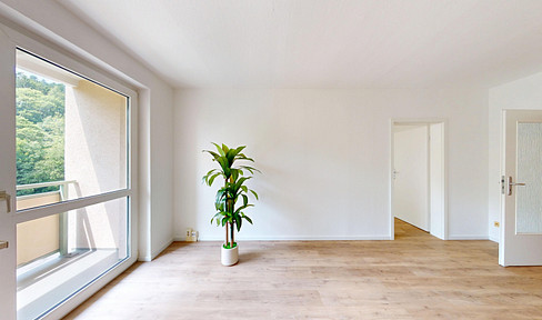 NEW apartments 60-80 sqm with LIFT access barrier-free/EFK/balcony/loggia/bathroom new FIRST occupancy full refurbishment.