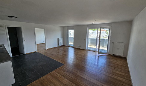 Bright 2-room apartment on the 2nd floor with balcony - Kemnath