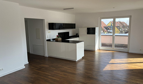 Charmante Penthousewohnung Zirndorf  Alte Veste - PROVISIONSFREI