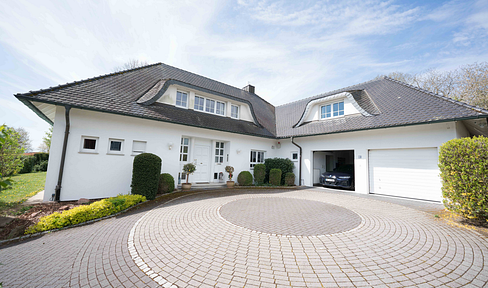 Exclusive detached house in Buchen (Odenwald) **commission-free**