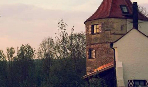 Einzigartiger & Romantischer Wohnturm 15. Jh. spektakuläre Aussicht wünscht sich die "Richtigen"!