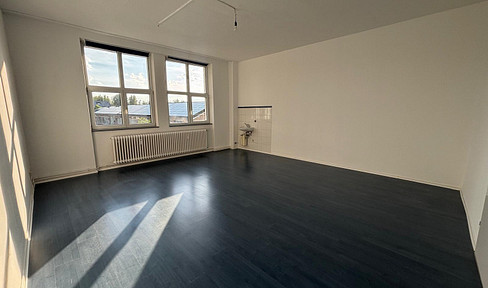 Dienstleistungs- Büro/ Praxis- und Gewerbe Räume ab 34m2