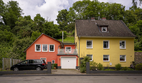 Traumimmobilie direkt an der Diemel