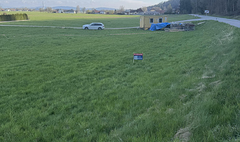 Attraktiver, leistbarer Baugrund mit 681 qm am Waldrand in Pfaffstätt bei Mattighofen