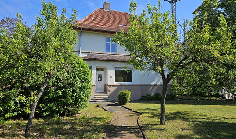 Büroräume und Lagerfläche in wunderschöner Villa zu vermieten