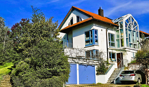 Jewel on the outskirts of the village - flooded with light, Mediterranean, close to nature and commission-free!