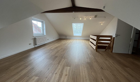 Renovierte 3-Zimmer-Maisonettewohnung mit Südbalkon