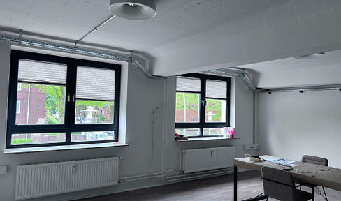 Urban commercial space centrally located in a quiet area with immediate effect