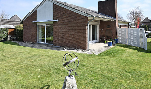 High-quality chic detached house garage close to the center in Coesfeld for sale commission-free!