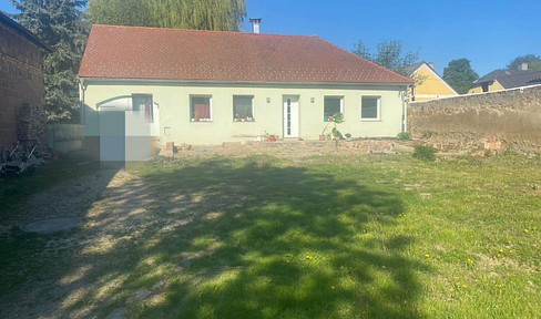 Großzügiges Grundstück in absoluter Ruhelage zu fairem Preis! VHB