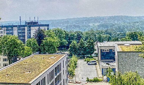 Lichtdurchflutete 3,5-Zimmer-Wohnung mit Balkon & Stellplatz in bester Lage von Rüttenscheid