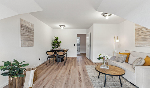 *First occupancy after renovation* - Light-flooded 3-room apartment with south-facing balcony