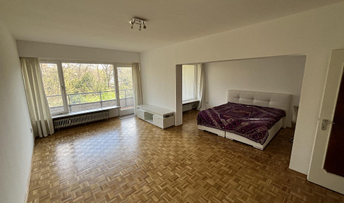 Dream location: 2-room apartment on Artur-Kutscher-Platz - pure Schwabing, green, quiet & central