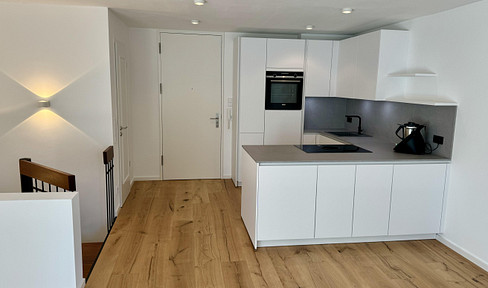 First occupancy after complete refurbishment - 2-room apartment in Munich Bogenhausen