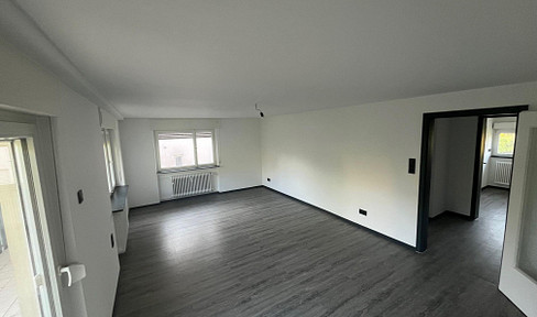 Provisionsfrei - Schöne renovierte 2-Zimmer-Wohnung mit perfekter Anbindung in Bad Cannstatt