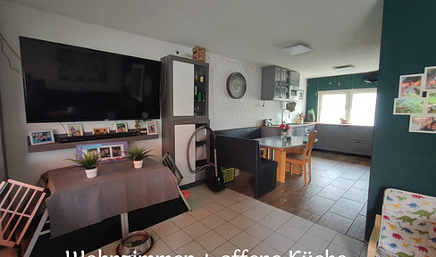 End terraced house with garden