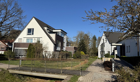 Tasteful 3-room maisonette apartment with terrace in a fantastic green location