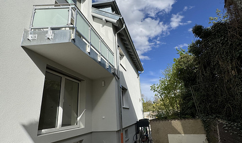 ERSTBEZUG - Moderne Wohnung (WHG Nr. 2) 2 ZKB im EG mit großer Terrasse, ca. 77 m²