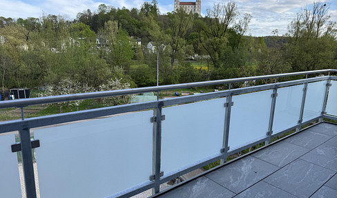 FIRST MOVING IN - Modern apartment (WHG No. 5) 3 rooms on the top floor with balcony, approx. 71 m²