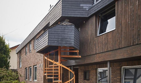 Flexible two-family home: your new home or smart investment